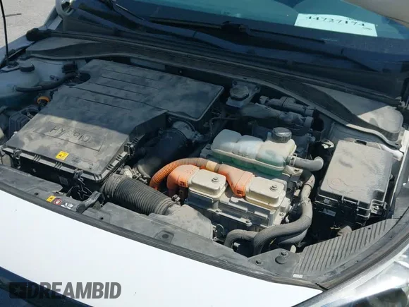 ✅ 2018 Hyundai Ioniq Blue • VIN: KMHC65LC2JU100914 • Lot: 44750851. Listed on IAAI with 56,351 mi. Free auction sales archive from the USA and detailed vehicle history report at DreamBid. Image 18.