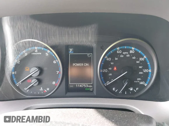 ✅ 2018 Toyota RAV4 XLE • VIN: 2T3WFREV6JW486120 • Lot: 45202060. Listed on IAAI with 114,753 mi. Free auction sales archive from the USA and detailed vehicle history report at DreamBid. Image 7.