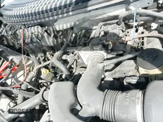 ✅ 2008 Ford F-150 STX • VIN: 1FTRX12W48FB03327 • Lot: 43598350. Wystawiony na IAAI z przebiegiem 338 837 mil. Bezpłatny archiwum sprzedaży aukcyjnych z USA i szczegółowy raport historii pojazdu na DreamBid. Zdjęcie 13.