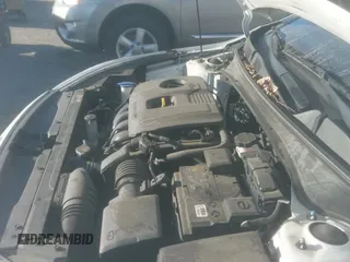 ✅ 2020 Kia Forte GT-Line • VIN: 3KPF34AD2LE250376 • Lot: 43230496. Listed on IAAI with 58,480 mi. Free auction sales archive from the USA and detailed vehicle history report at DreamBid. Image 18.