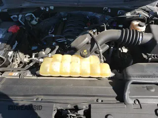 ✅ 2019 Ford F-150 XLT • VIN: 1FTEW1E57KKC47764 • Lot: 90980245. Listed on Copart with 90,869 mi. Free auction sales archive from the USA and detailed vehicle history report at DreamBid. Image 13.