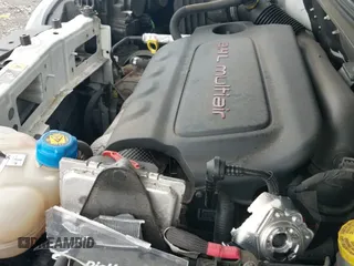 ✅ 2019 Ram ProMaster City Cargo Tradesman • VIN: ZFBHRFAB7K6M23513 • Lot: 43374215. Wystawiony na IAAI z przebiegiem 122 709 mil. Bezpłatny archiwum sprzedaży aukcyjnych z USA i szczegółowy raport historii pojazdu na DreamBid. Zdjęcie 19.