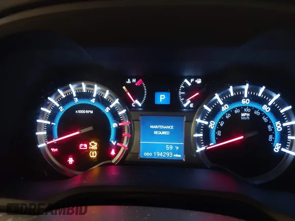 ✅ 2014 Toyota 4Runner SR5 Premium • VIN: JTEBU5JR0E5182909 • Lot: 44971949. Wystawiony na IAAI z przebiegiem 194 293 mil. Bezpłatny archiwum sprzedaży aukcyjnych z USA i szczegółowy raport historii pojazdu na DreamBid. Zdjęcie 7.