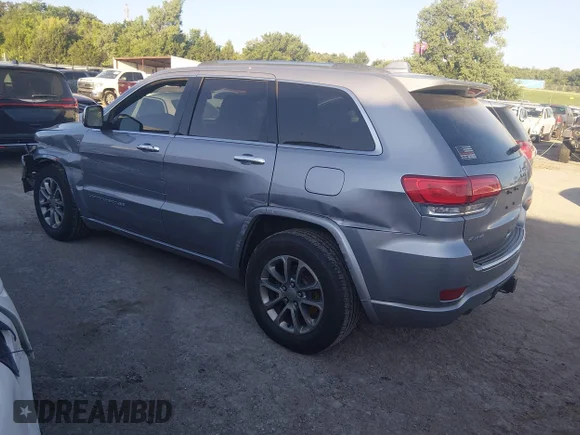✅ 2015 Jeep Grand Cherokee Overland • VIN: 1C4RJFCGXFC692498 • Лот: 45580858. Опубліковано раніше на IAAI з пробігом 322 101 миль. Безкоштовний доступ до архіву аукціонних продажів зі США та докладний звіт про історію автомобіля на DreamBid. Зображення 3.