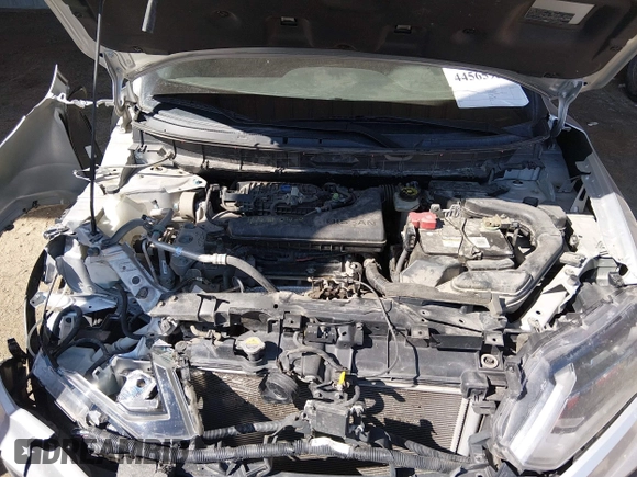 ✅ 2018 Nissan Rogue S • VIN: KNMAT2MVXJP572537 • Lot: 44565952. Wystawiony na IAAI z przebiegiem 115 892 mil. Bezpłatny archiwum sprzedaży aukcyjnych z USA i szczegółowy raport historii pojazdu na DreamBid. Zdjęcie 10.