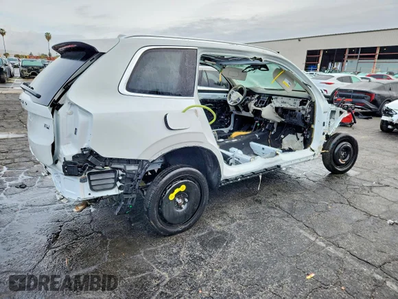✅ 2025 Volvo XC90 Ultra • VIN: YV4062PG6S1377536 • Lot: 75255355. Listed on Copart with Not provided. Free auction sales archive from the USA and detailed vehicle history report at DreamBid. Image 3.