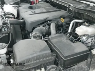 ✅ 2024 Toyota Tundra SR5 • VIN: 5TFLA5DB6RX170838 • Lot: 41368501. Wystawiony na IAAI z przebiegiem 21 918 mil. Bezpłatny archiwum sprzedaży aukcyjnych z USA i szczegółowy raport historii pojazdu na DreamBid. Zdjęcie 22.