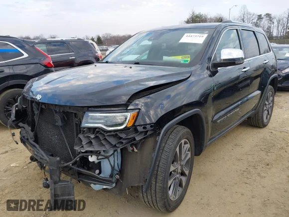✅ 2018 Jeep Grand Cherokee Sterling • VIN: 1C4RJFBG9JC108621 • Lot: 44473719. Listed on IAAI with 43,028 mi. Free auction sales archive from the USA and detailed vehicle history report at DreamBid. Image 2.