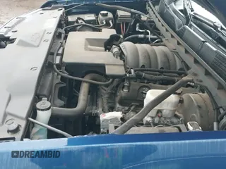 ✅ 2018 Chevrolet Silverado 1500 LT • VIN: 1GCVKREC4JZ123532 • Lot: 43401125. Listed on IAAI with 132,170 mi. Free auction sales archive from the USA and detailed vehicle history report at DreamBid. Image 20.