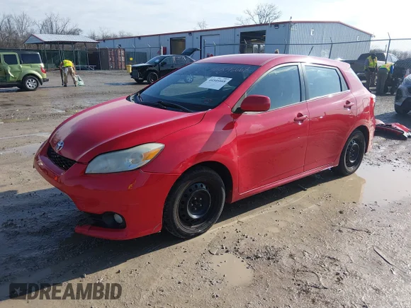 ✅ 2011 Toyota Matrix • VIN: 2T1KU4EEXBC713196 • Лот: 44546668. Опубліковано раніше на IAAI з пробігом 198 982 миль. Безкоштовний доступ до архіву аукціонних продажів зі США та докладний звіт про історію автомобіля на DreamBid. Зображення 2.