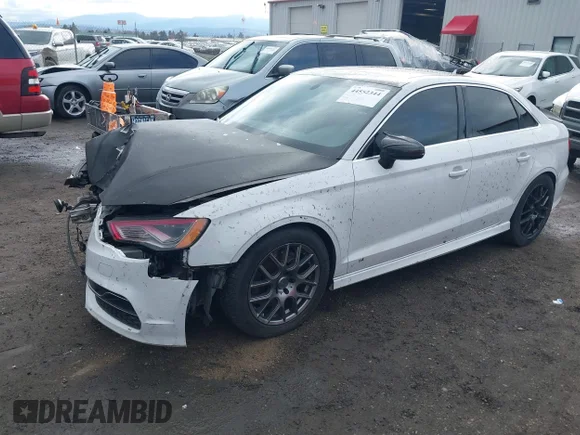 ✅ 2015 Audi S3 Prestige • VIN: WAUFFGFF8F1063120 • Лот: 44552344. Опубліковано раніше на IAAI з пробігом 129 262 миль. Безкоштовний доступ до архіву аукціонних продажів зі США та докладний звіт про історію автомобіля на DreamBid. Зображення 2.