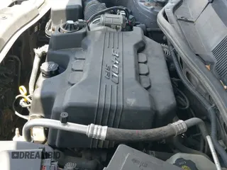 ✅ 2007 Pontiac Torrent • VIN: 2CKDL73F176227225 • Lot: 42394274. Wystawiony na IAAI z przebiegiem 265 574 mil. Bezpłatny archiwum sprzedaży aukcyjnych z USA i szczegółowy raport historii pojazdu na DreamBid. Zdjęcie 12.