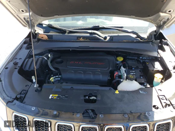 ✅ 2018 Jeep Compass Limited • VIN: 3C4NJDCBXJT365474 • Лот: 45145883. Опубликован ранее на Copart с пробегом 46 228 миль. Бесплатный доступ к архиву аукционных продаж из США и подробный отчёт об истории автомобиля на DreamBid. Изображение 12.