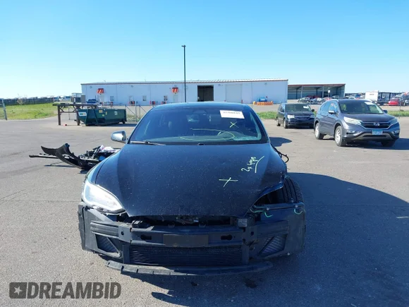 ✅ 2019 Tesla Model S 100D • VIN: 5YJSA1E46KF338448 • Лот: 45100845. Опубліковано раніше на IAAI з пробігом 103 679 миль. Безкоштовний доступ до архіву аукціонних продажів зі США та докладний звіт про історію автомобіля на DreamBid. Зображення 6.