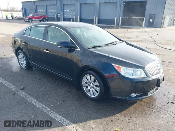 ✅ 2012 Buick LaCrosse Premium 1 • VIN: 1G4GD5ER6CF365299 • Лот: 41679150. Опубликован ранее на IAAI с пробегом 281 059 миль. Бесплатный доступ к архиву аукционных продаж из США и подробный отчёт об истории автомобиля на DreamBid. Изображение 1.