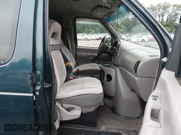 ✅ 1998 Ford Econoline Passenger XL • VIN: 1FMRE11L4WHA59808 • Лот: 45356350. Опубликован ранее на IAAI с пробегом 198 791 миль. Бесплатный доступ к архиву аукционных продаж из США и подробный отчёт об истории автомобиля на DreamBid. Изображение 5.