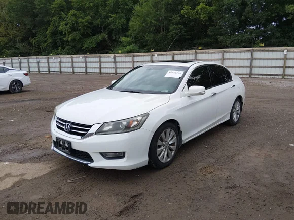 ✅ 2013 Honda Accord EX-L • VIN: 1HGCR3F81DA035732 • Lot: 45614795. Wystawiony na IAAI z przebiegiem 133 235 mil. Bezpłatny archiwum sprzedaży aukcyjnych z USA i szczegółowy raport historii pojazdu na DreamBid. Zdjęcie 2.