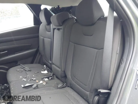 ✅ 2025 Hyundai Tucson SE • VIN: 5NMJACDE2SH504920 • Lot: 44414179. Wystawiony na IAAI z przebiegiem 18 880 mil. Bezpłatny archiwum sprzedaży aukcyjnych z USA i szczegółowy raport historii pojazdu na DreamBid. Zdjęcie 8.