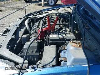 ✅ 2010 Mercury Milan • VIN: 3MEHM0HA1AR660469 • Lot: 42800177. Listed on IAAI with 196,132 mi. Free auction sales archive from the USA and detailed vehicle history report at DreamBid. Image 14.