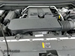 ✅ 2024 GMC Canyon 4WD Denali • VIN: 1GTP6FEK7R1306159 • Lot: 58431815. Wystawiony na Copart z przebiegiem 6 853 mil. Bezpłatny archiwum sprzedaży aukcyjnych z USA i szczegółowy raport historii pojazdu na DreamBid. Zdjęcie 13.