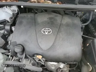 ✅ 2018 Toyota Sienna XLE • VIN: 5TDYZ3DCXJS958284 • Lot: 80894245. Wystawiony na Copart z przebiegiem 96 921 mil. Bezpłatny archiwum sprzedaży aukcyjnych z USA i szczegółowy raport historii pojazdu na DreamBid. Zdjęcie 14.