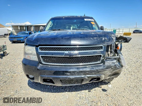 ✅ 2007 Chevrolet Tahoe LTZ • VIN: 1GNFK13097J373541 • Lot: 57071726. Wystawiony na Copart z przebiegiem 167 641 mil. Bezpłatny archiwum sprzedaży aukcyjnych z USA i szczegółowy raport historii pojazdu na DreamBid. Zdjęcie 5.