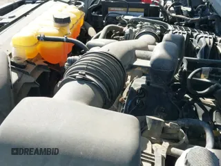 ✅ 2018 Ford F-150 XL • VIN: 1FTMF1CB5JKE60750 • Lot: 42926412. Wystawiony na IAAI z przebiegiem 44 264 mil. Bezpłatny archiwum sprzedaży aukcyjnych z USA i szczegółowy raport historii pojazdu na DreamBid. Zdjęcie 19.