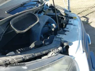 ✅ 2019 Ford Transit • VIN: 1FTYE1ZMXKKA07996 • Lot: 43708763. Wystawiony na IAAI z przebiegiem 102 645 mil. Bezpłatny archiwum sprzedaży aukcyjnych z USA i szczegółowy raport historii pojazdu na DreamBid. Zdjęcie 20.