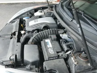 2013 Hyundai Veloster Turbo z VIN KMHTC6AE0DU179068, wystawiony jako IAAI lot #42532883 z przebiegiem 182 916 mil mil oraz . Historia ofert i sprzedaży dostępna na DreamBid. Obrazek 12.