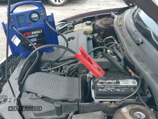 ✅ 2007 Mazda 3 i Sport • VIN: JM1BK32F871664346 • Lot: 42664954. Wystawiony na IAAI z przebiegiem 172 628 mil. Bezpłatny archiwum sprzedaży aukcyjnych z USA i szczegółowy raport historii pojazdu na DreamBid. Zdjęcie 13.