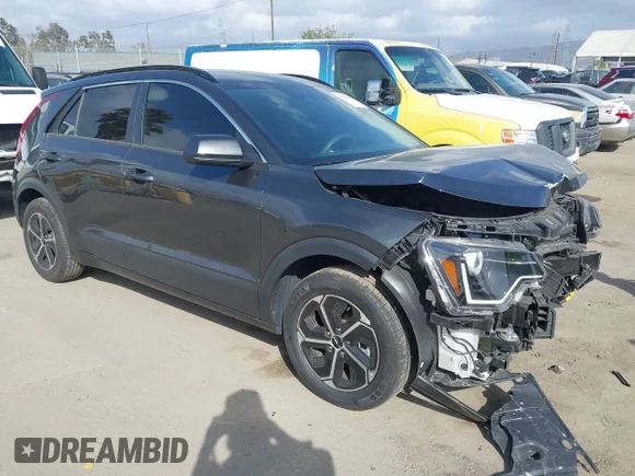 ✅ 2023 Kia Niro LX • VIN: KNDCP3LE6P5087921 • Лот: 43426571. Опубліковано раніше на IAAI з пробігом 28 929 миль. Безкоштовний доступ до архіву аукціонних продажів зі США та докладний звіт про історію автомобіля на DreamBid. Зображення 1.