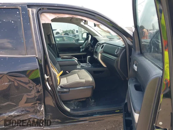 ✅ 2019 Toyota Tundra SR5 • VIN: 5TFRY5F17KX244865 • Lot: 43499689. Wystawiony na IAAI z przebiegiem 151 016 mil. Bezpłatny archiwum sprzedaży aukcyjnych z USA i szczegółowy raport historii pojazdu na DreamBid. Zdjęcie 5.