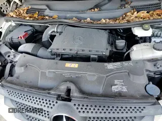 ✅ 2017 Mercedes-Benz Metris Cargo • VIN: WD3PG2EA5H3336528 • Lot: 90235555. Wystawiony na Copart z przebiegiem 82 108 mil. Bezpłatny archiwum sprzedaży aukcyjnych z USA i szczegółowy raport historii pojazdu na DreamBid. Zdjęcie 13.