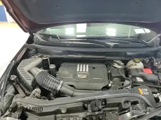 ✅ 2022 Cadillac XT5 AWD Premium Luxury • VIN: 1GYKNDR47NZ180615 • Lot: 64355375. Wystawiony na Copart z przebiegiem 18 781 mil. Bezpłatny archiwum sprzedaży aukcyjnych z USA i szczegółowy raport historii pojazdu na DreamBid. Zdjęcie 14.