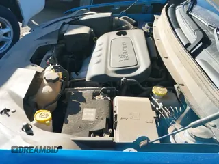 ✅ 2020 Jeep Cherokee Latitude Plus • VIN: 1C4PJLLB8LD560954 • Lot: 41100001. Wystawiony na IAAI z przebiegiem 139 542 mil. Bezpłatny archiwum sprzedaży aukcyjnych z USA i szczegółowy raport historii pojazdu na DreamBid. Zdjęcie 19.