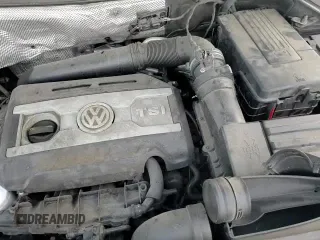 ✅ 2017 Volkswagen Tiguan Wolfsburg Edition • VIN: WVGSV7AX7HW500143 • Лот: 93268975. Опубликован ранее на Copart с пробегом 68 525 миль. Бесплатный доступ к архиву аукционных продаж из США и подробный отчёт об истории автомобиля на DreamBid. Изображение 16.