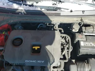 2019 Hyundai Veloster Premium z VIN KMHTG6AF6KU005242, wystawiony jako IAAI lot #41358050 z przebiegiem 124 415 mil mil oraz . Historia ofert i sprzedaży dostępna na DreamBid. Obrazek 19.