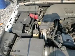 ✅ 2018 Jeep Wrangler Unlimited Moab • VIN: 1C4HJXEG7JW238666 • Лот: 80660815. Опубликован ранее на Copart с пробегом 45 660 миль. Бесплатный доступ к архиву аукционных продаж из США и подробный отчёт об истории автомобиля на DreamBid. Изображение 16.