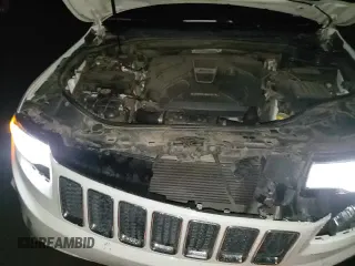 ✅ 2016 Jeep Grand Cherokee Overland • VIN: 1C4RJFCM9GC332730 • Lot: 86407904. Listed on Copart with 158,693 mi. Free auction sales archive from the USA and detailed vehicle history report at DreamBid. Image 14.