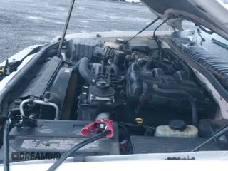 ✅ 2004 Ford Explorer XLT • VIN: 1FMZU73KX4UB05088 • Lot: 43774611. Wystawiony na IAAI z przebiegiem 212 536 mil. Bezpłatny archiwum sprzedaży aukcyjnych z USA i szczegółowy raport historii pojazdu na DreamBid. Zdjęcie 12.