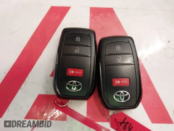 ✅ 2023 Toyota Corolla SE • VIN: JTND4MBE9P3198426 • Лот: 44722853. Опубліковано раніше на IAAI з пробігом 83 605 миль. Безкоштовний доступ до архіву аукціонних продажів зі США та докладний звіт про історію автомобіля на DreamBid. Зображення 11.