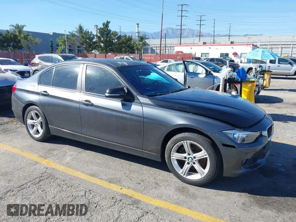 ✅ 2013 BMW 3 Series 328i • VIN: WBA3C1G50DNR44530 • Lot: 44609540. Listed on IAAI with 95,129 mi. Free auction sales archive from the USA and detailed vehicle history report at DreamBid. Image 1.