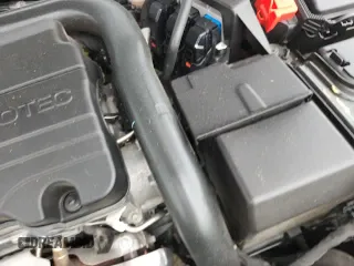 ✅ 2022 Chevrolet Malibu RS • VIN: 1G1ZG5ST5NF182895 • Lot: 70602015. Wystawiony na Copart z przebiegiem 39 932 mil mil. Skorzystaj z bezpłatnego archiwum sprzedaży aukcyjnych z USA i zobacz szczegółowy raport historii pojazdu na DreamBid. Zdjęcie 15.