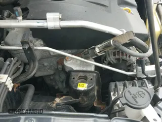 ✅ 2015 Toyota Corolla L • VIN: 5YFBURHE9FP185990 • Лот: 43095672. Опубликован ранее на IAAI с пробегом 150 188 миль. Бесплатный доступ к архиву аукционных продаж из США и подробный отчёт об истории автомобиля на DreamBid. Изображение 18.