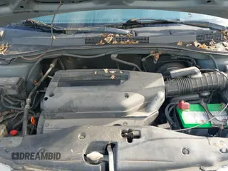 ✅ 2002 Honda Odyssey EX-L • VIN: 5FNRL180X2B022889 • Lot: 41546405. Wystawiony na IAAI z przebiegiem 162 395 mil. Bezpłatny archiwum sprzedaży aukcyjnych z USA i szczegółowy raport historii pojazdu na DreamBid. Zdjęcie 14.