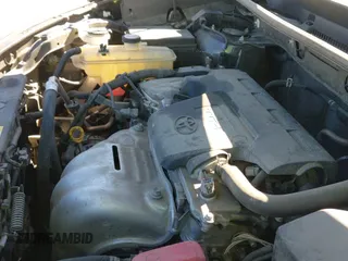 ✅ 2017 Toyota RAV4 XLE • VIN: JTMWFREV7HJ712092 • Лот: 43435996. Опубликован ранее на IAAI с пробегом 166 669 миль. Бесплатный доступ к архиву аукционных продаж из США и подробный отчёт об истории автомобиля на DreamBid. Изображение 17.