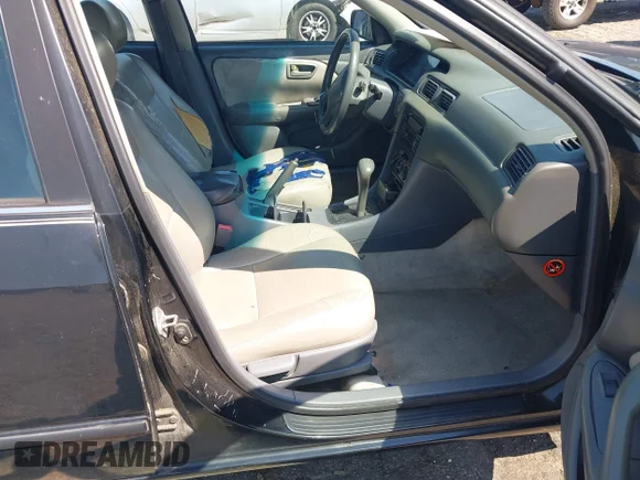 ✅ 1997 Toyota Camry LE • VIN: 4T1BG22K8VU065740 • Lot: 43124279. Wystawiony na IAAI z przebiegiem 260 400 mil. Bezpłatny archiwum sprzedaży aukcyjnych z USA i szczegółowy raport historii pojazdu na DreamBid. Zdjęcie 5.