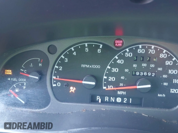 ✅ 2002 Mazda B-Series SX • VIN: 4F4YR12DX2TM00803 • Lot: 44097098. Listed on IAAI with 193,692 mi. Free auction sales archive from the USA and detailed vehicle history report at DreamBid. Image 7.