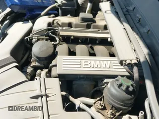 ✅ 2006 BMW 3 Series 330i • VIN: WBAVB33526KR75716 • Lot: 41858891. Listed on IAAI with 240,045 mi. Free auction sales archive from the USA and detailed vehicle history report at DreamBid. Image 20.