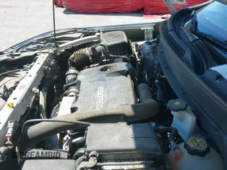 ✅ 2018 GMC Terrain SLE • VIN: 3GKALMEV9JL351506 • Lot: 43284896. Wystawiony na IAAI z przebiegiem 84 546 mil. Bezpłatny archiwum sprzedaży aukcyjnych z USA i szczegółowy raport historii pojazdu na DreamBid. Zdjęcie 18.